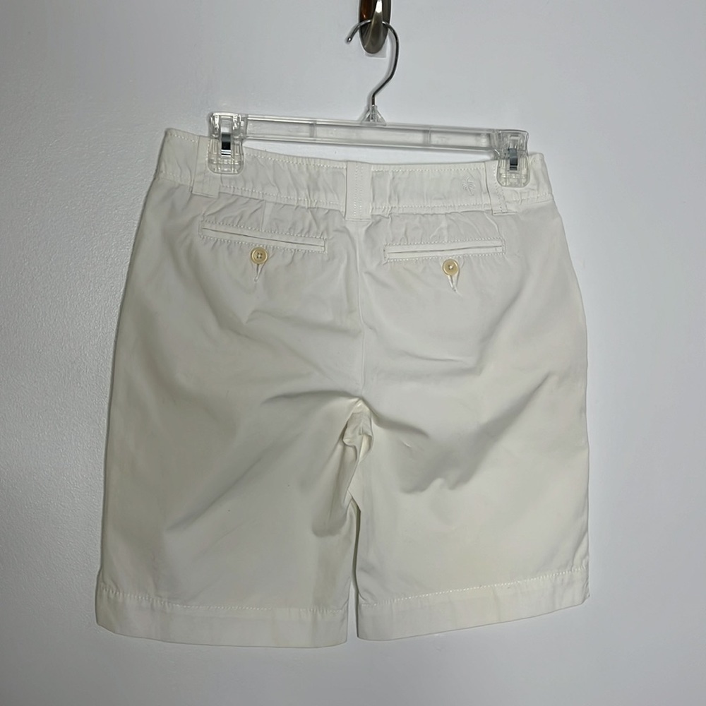 Lilly Pulitzer white 100% cotton bermuda shorts, size 2 - Picture 3 of 8